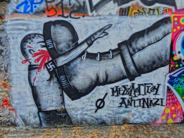 Anti-nazi graffiti in Athens