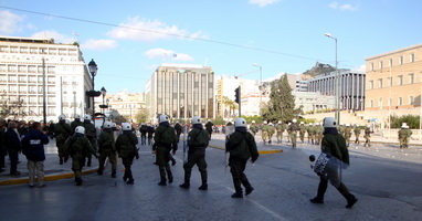 Student demonstrations, Syntagma, Athens, Greece Dec 2008